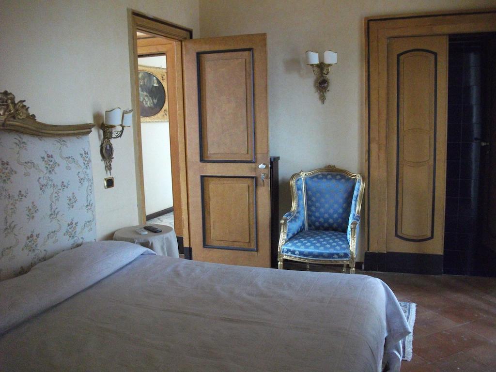 Villa Marcello Казерта Номер фото